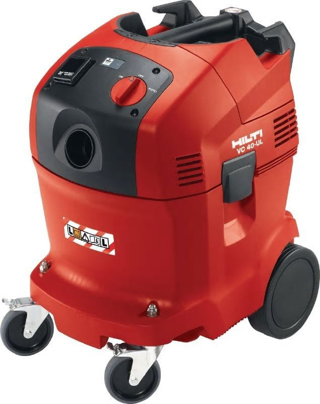 Industrial vacuum cleaner up to 39 l