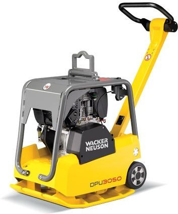 Reversible vibrating plate up to 199 kg