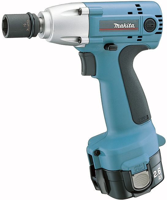 Cordless impact wrench